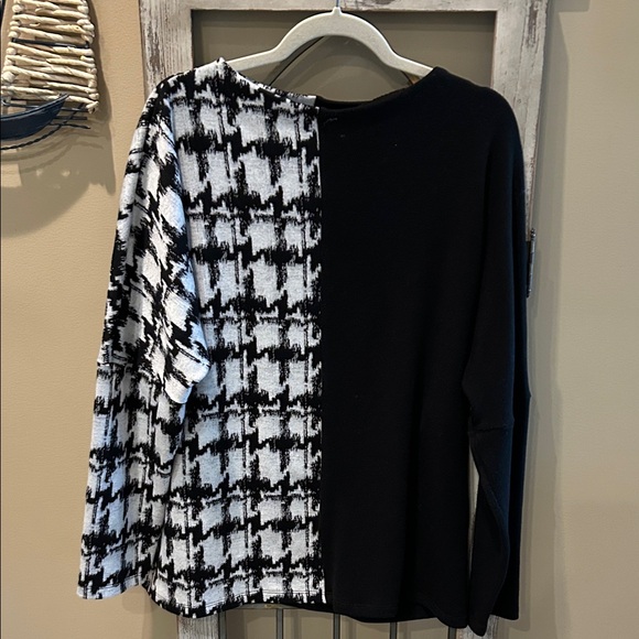 Joseph Ribkoff Knit Top - Picture 1 of 5